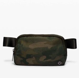 Lululemon Everywhere Belt Bag *1L Rare Heritage Camo Jacquard Max Olive